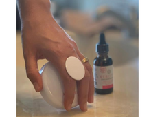 Load image into Gallery viewer, Kerotin Scalp Massager Comb - NH & Beauty